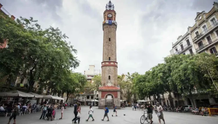 Plaza de la Vila de Gràcia​ barcelona